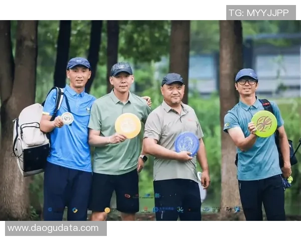 南京飞盘队在全国耐力排行榜中荣获第五名展现出强大实力与团队精神