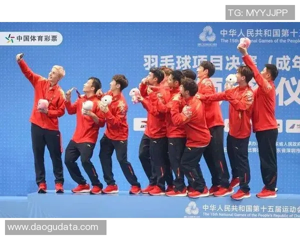 南京羽毛球队在全国配合排行榜中荣登第九名展现出强大实力与团队合作精神